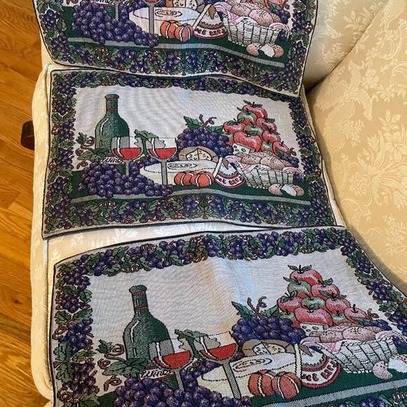 3 Tapestry Placemats + Earthenware Bowl - Picture 6 of 11